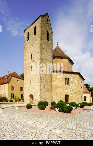 Eglise de Saint Pierre et Saint Paul à Ottmarsheim du XI siècle, Alsace, France. Banque D'Images