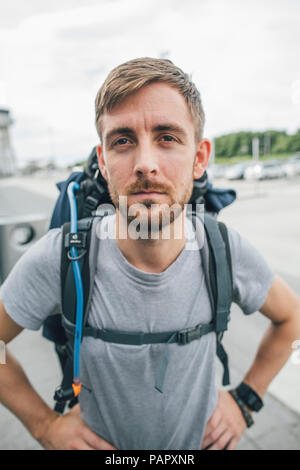 Portrait de backpacker, voyageant dans les îles Lofoten Banque D'Images