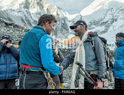 Solo Khumbu, Népal, Everest, Sagamartha Parc National, les gens accueil au camp de base Banque D'Images