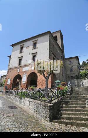 Aperçu de ce beau pays de Montemonaco, Ascoli Piceno Banque D'Images