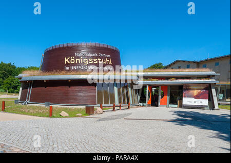 Centre du Parc National Königsstuhl dans le Parc National de Jasmund, Sassnitz, Rügen, Mecklembourg-Poméranie-Occidentale, Allemagne Banque D'Images