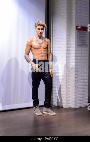 AMSTERDAM, Pays-Bas - 26 OCT 2016 : Justin Drew Bieber, un auteur-compositeur-interprète canadien, du musée de cire de Madame Tussauds à Amsterdam. L'un des populaires Banque D'Images