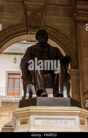 La ville de Mexico, Mex - OCT 27, 2016 : Palais National (Palacio Nacional), siège du pouvoir exécutif fédéral à Mexico Banque D'Images