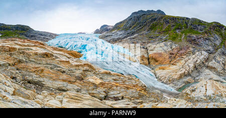 Le bleu glacier Svartisen, Norvège du Nord Banque D'Images