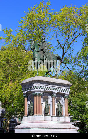 Monument à l'Empereur Charlemagne (742-814) à Liège, Belgique Banque D'Images