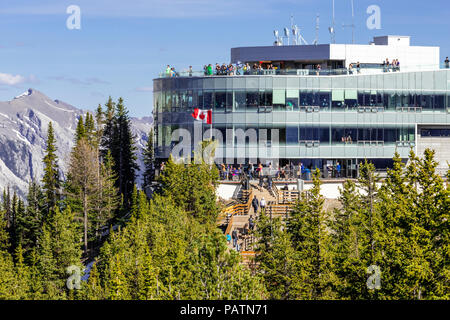 Le sommet du mont Sulphur dans les montagnes Rocheuses, Banff, Alberta, Canada Banque D'Images