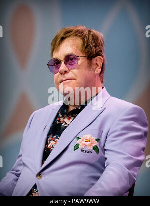 Amsterdam, Pays-Bas. 23 juillet, 2018. AMSTERDAM, Pays-Bas - 24 juillet 2018 Elton John lors de la Conférence internationale sur le sida le 23 juillet 2018 à Amsterdam, Pays-Bas. (Photo de Patrick van Katwijk/Getty Images) | Crédit : dpa/Alamy Live News Banque D'Images