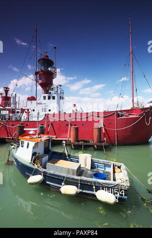 Light House navire au port de Harwich Essex.uk Banque D'Images