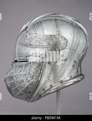 Armet au tournoi. Armurier : attribuée à Kolman Helmschmid (allemand, Augsbourg 1471-1532). Culture : l'allemand, l'Augsbourg. Dimensions : H. 12 1/2 in. (31,8 cm) ; W. 9 3/4 in. (24,8 cm) ; D. 11 7/16 po. (29,1 cm) ; WT. 8 lb. 8 oz. (3866 g). Date : ca. 1515-20. Le pare-soleil est équipé d'une rare renforcer représentant le type de grille de défense qui pourrait être utilisé sur un casque destiné à un tournoi avec des épées ou des clubs. Cela suggère qu'il était à l'origine partie d'un coffret qui inclus pièces échangeables pour le combat et l'utilisation de tournoi. Musée : Metropolitan Museum of Art, New York, USA. Banque D'Images