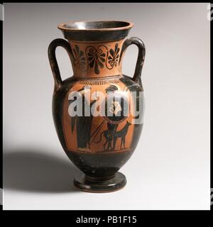 Cou-amphora. Culture : le grec, le grenier. Dimensions : Diamètre : 6 7/8 x 5 1/2 x 4 1/16 in. (17,5 × 14 × 10,3 cm) Hauteur : 12 1/4 po. (31,1 cm). Date : ca. 500 avant J.-C.. Avers, Dionysos et femme, marche arrière, femme et guerrier. Musée : Metropolitan Museum of Art, New York, USA. Banque D'Images