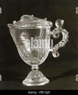 Ewer : Neptune et Amphitrite. Culture : probablement l'allemand (Aachen) ou Français (Paris). Dimensions : H. 18 cm, l. 16,5 cm, w. de 7,4 cm.. Date : ca. 1859-1907. Musée : Metropolitan Museum of Art, New York, USA. Banque D'Images