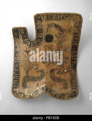 Horseman's Shield (targe). Culture : l'Autrichien probablement. Dimensions : H. 26 11/16 in. (67,9 cm) ; W. 21 3/16 po. (53,9 cm). Date : début du xve siècle. L'encoche dans l'angle supérieur gauche a servi à appuyer la lance d'un chevalier de charge. Les armoiries de la ville sont considérés comme appartenant à l'von Meissau Eglauer ou la famille, tant de l'Autriche. Sur les banderoles est la devise de défi IO HARR · LAS UBER GAN (peut-être, 'attendez un peu. Vous serez battus"). Une partie de la devise, IO HARR, est répétée autour de la frontière. Le bouclier vient de château Reifenstein, dans le Tyrol autrichien. Le château a été administré par les religieux, mil Banque D'Images