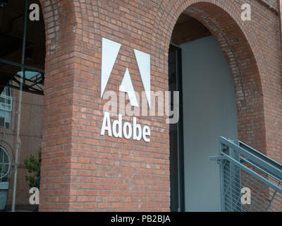 Entrée de l'emplacement du bureau de San Francisco d'Adobe dans la ville historique de Baker et Hamilton warehouse Banque D'Images