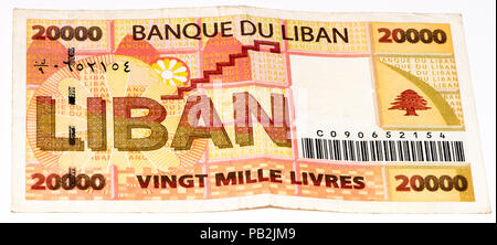 VELIKIE LUKI, Russie - le 30 juillet 2015 : 20000 livre billet de banque. Livres est la monnaie nationale du Liban Banque D'Images