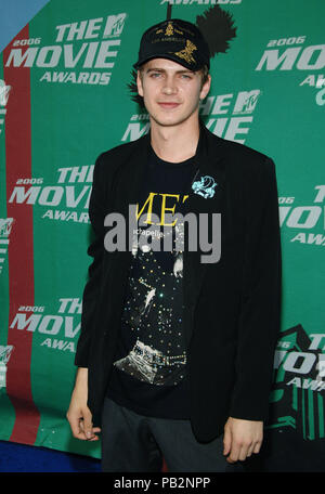 Hayden Christensen en arrivant à la MTV Movie Awards au Sony Lot de Los Angeles. 3 juin 2006.ChristensenHayden047 Red Carpet Event, Vertical, USA, Cinéma, Célébrités, photographie, Bestof, Arts, Culture et divertissement, Célébrités Topix fashion / Vertical, Best of, événement dans la vie d'Hollywood, Californie - Tapis rouge et en backstage, USA, Cinéma, Célébrités, cinéma, télévision, Célébrités célébrités musique, photographie, Arts et culture, Bestof, divertissement, Topix, vertical, une seule personne, depuis les années 2006 à 2009, , tsuni@Gamma-USA.com enquête - les trois quarts Banque D'Images