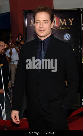 Brendan Fraser - Maman - La tombe de l'Empereur Dragon Première au Gibson Amphitheatre Theatre de Los Angeles. FraserBrendan 43 trois quarts de l'événement Tapis Rouge, Vertical, USA, Cinéma, Célébrités, photographie, Bestof, Arts, Culture et divertissement, Célébrités Topix fashion / Vertical, Best of, événement dans la vie d'Hollywood, Californie - Tapis rouge et en backstage, USA, Cinéma, Célébrités, cinéma, télévision, Célébrités célébrités musique, photographie, Arts et culture, Bestof, divertissement, Topix, vertical, une seule personne, à partir de l'années , 2006 à 2009, enquête tsuni@Gamma- Banque D'Images