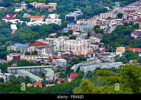 Vue aérienne sur le bâtiments colorés dans Chiang Mai, Thaïlande. Banque D'Images