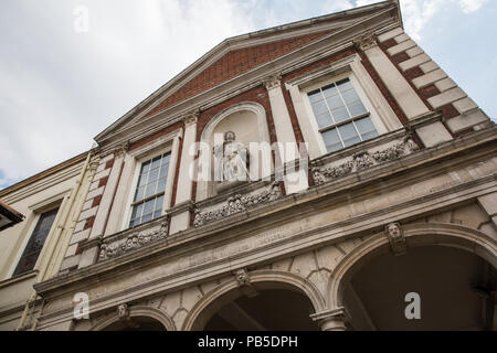 Windsor, Royaume-Uni. 26 juillet, 2018. Un détail de la catégorie I-Windsor Guildhall, conçu par Sir Christopher Wren et achevé en 1690. Banque D'Images