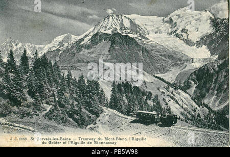 Les juges 833 8868 - ST GERVAIS-LES-BAINS - Tramway du Mont-Blanc, l'Aiguille du Goûter et l'Aiguille de Bionnassay Banque D'Images