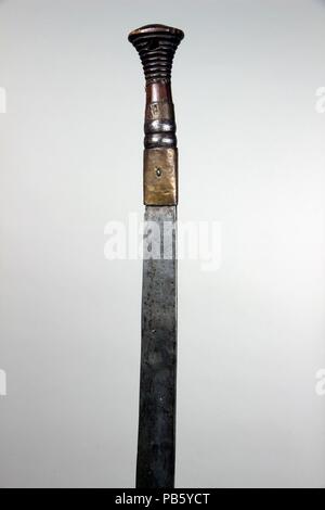 Sword (DHA). Culture : Burmese. Dimensions : L. 31 3/8 in. (79,7 cm) ; W. 2 in. (5,1 cm) ; WT. 1 lb. 5.9 oz. (620,9 g). Date : du 19e siècle. Musée : Metropolitan Museum of Art, New York, USA. Banque D'Images