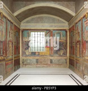 Cubiculum (chambres) de la Villa de P. Fannius Synistor à Boscoreale. Culture : Roman. Dimensions : Prix : 8 ft. 8 1/2 po x 10 pi. 11 1/2 po x 19 pi. 7 1/8 in. (265,4 x 334 x 583,9 cm). Date : ca. La Colombie-britannique 50-40. Salle M de la Villa de P. Fannius Synistor à Boscoreale, ensevelie par l'éruption du Vésuve en l'an 79, a fonctionné comme une chambre à coucher. La paroi arrière montre terrain rocheux avec des balustrades et une tonnelle au-dessus, une petite caverne ou grotte abritant une fontaine, et une petite figure de Hekate ci-dessous. Au centre du mur, entre deux colonnes, un parapet orné d'un monochrome jaune paysag Banque D'Images