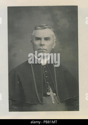 1055 Monseigneur Brunette (HS85-10-27811C) original Banque D'Images