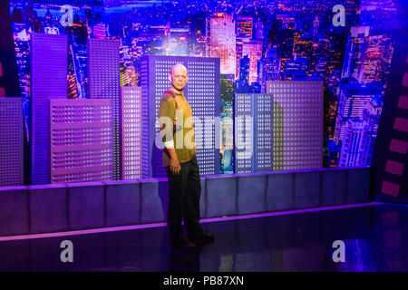 NEW YORK, USA - Sep 22, 2015 : Bruce Willis comme John McClane dans le musée de cire Madame Tussaud, Times Square, New York City. Marie Tussaud est né comme M Banque D'Images