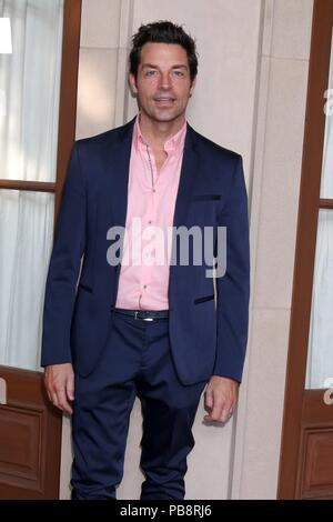 Los Angeles, CA. 26 juillet, 2018. Brennan Elliott aux arrivées de l'été 2018 Hallmark Channel TCA Press Tour 2 Event-Part, résidence privée, Los Angeles, CA, 26 juillet 2018. Credit : Priscilla Grant/Everett Collection/Alamy Live News Banque D'Images