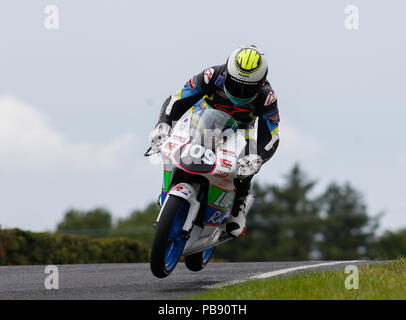 Armoy, d'Antrim, en Irlande du Nord. 27 juillet, 2018. L'Armoy Road Races ; Neil Kernohan en action dans le 125's Credit : Action Plus Sport/Alamy Live News Banque D'Images