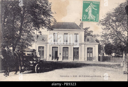 . Français : Carte postale ancienne sans mention d'éditeur, n°328 : ST.-PIERRE-sur-Dives - La Gare . Avant 1914 800 Inconnu 326 - ST-PIERRE-sur-Dives - La Gare Banque D'Images