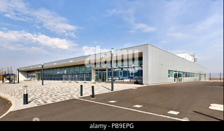 Aéroport Kassel-Calden, bâtiment d'accueil et la borne, Calden, Hesse, Allemagne Banque D'Images