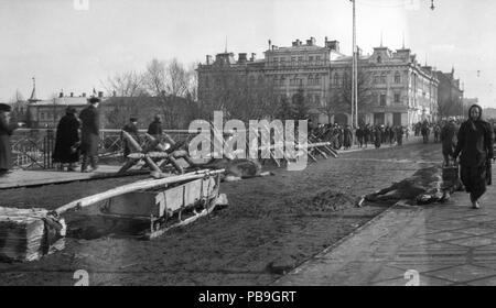 CC-BY, Vapriikin kuvat Tampere 1918 kuva-arkisto. Guerre civile finlandaise 1918 Photo : Musée Centre Vapriikki Photos Archives. 779 valtauksen Hämeensilta Tampereen jälkeen (26901643091) Banque D'Images