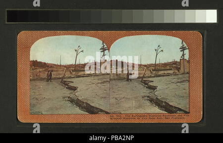 1631 La rupture du séisme et l'incendie a ravagé la chaussée mansions sur Van Ness Avenue, San Francisco (NYPL b11707375-G90F001 098F) Banque D'Images