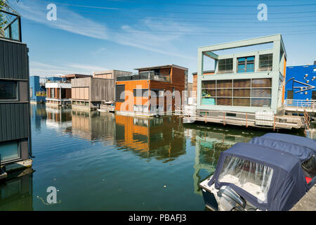 Maisons de l'eau à IJburg, Amsterdam Pays-Bas Banque D'Images