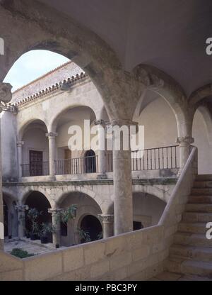 CLAUSTRO. Emplacement : CONVENTO DE LA CORIA, Trujillo, Caceres, ESPAGNE. Banque D'Images