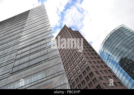 Les immeubles de bureaux sur la Potsdamer Platz dans le centre ville de Berlin Banque D'Images