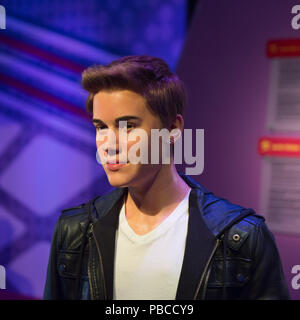 LOS ANGELES, USA - Sep 28, 2015 : Justin Bieber à Madame Tussauds Hollywood Wax Museum. Marie Tussaud est né comme Marie Grosholtz en 1761 Banque D'Images