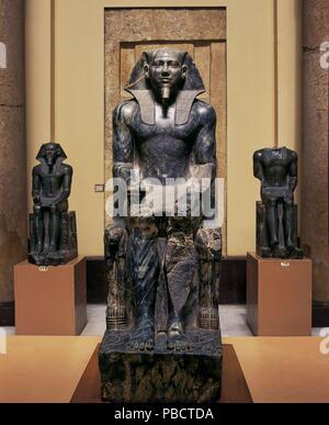 Statue de diorite de Pharaon Khafra - 26e siècle avant J.-C., Musée des Antiquités égyptiennes, Le Caire, Egypte, Afrique. Banque D'Images