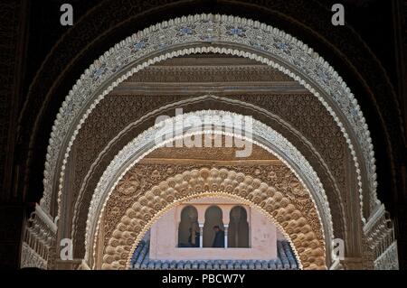 Salle des deux Sœurs -arches, à l'Alhambra, Grenade, Andalousie, Espagne, Europe. Banque D'Images