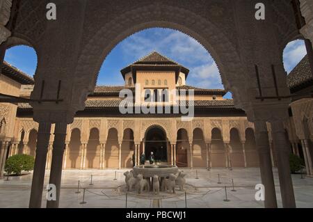 La Cour des Lions, l'Alhambra, Grenade, Andalousie, Espagne, Europe. Banque D'Images