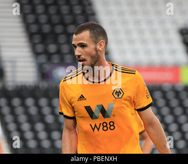 .28e Juillet 2018, Pride Park Stadium, Derby, England ; Pré saison friendly foot, Derby County contre Wolverhampton Wanderers ; Leo Bonatini de loups : Action Crédit Plus Sport Images/Alamy Live News Banque D'Images