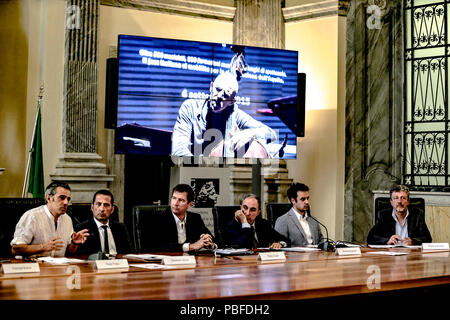 Rome, Italie. 27 juillet, 2018. Conférence de presse à la salle de la Spadolini Ministère du patrimoine culturel à Rome de 'Jazz4Italie 2018' avec le directeur artistique Paolo Fresu . Credit : Daniela Franceschelli/Pacific Press/Alamy Live News Banque D'Images