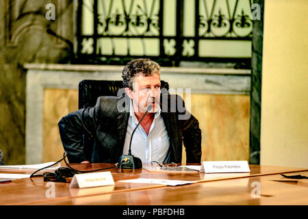 Rome, Italie. 27 juillet, 2018. Conférence de presse à la salle de la Spadolini Ministère du patrimoine culturel à Rome de 'Jazz4Italie 2018' avec le directeur artistique Paolo Fresu . Credit : Daniela Franceschelli/Pacific Press/Alamy Live News Banque D'Images