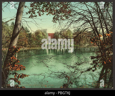 1622 La chapelle de l'autre côté du lac, Collège Vassar-RCAC2008679662 Banque D'Images