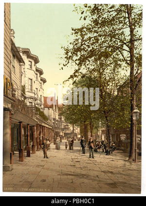 1664 Les Pantiles, looking north, Tunbridge Wells, Angleterre-RCAC2002708199 Banque D'Images