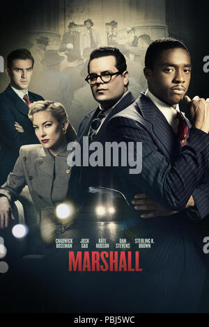 DATE DE SORTIE : Octobre 13, 2017 Title : Marshall STUDIO : Route ouverte Directeur : Reginald Hudlin Films Résumé : Sur un jeune Thurgood Marshall, le premier Afro-américain à la Cour suprême, comme il l'batailles à travers l'un de sa carrière-cas déterminants. Avec : CHADWICK BOSEMAN comme Thurgood Marshall. (Crédit Image : © Open Road Films/Photos) Banque D'Images