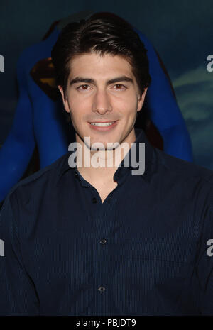 Brandon Routh arrivant à Superman @ Kitson à Beverly Hills à Los Angeles.May 1st, 2006.RouthBrandon 025 Red Carpet Event, Vertical, USA, Cinéma, Célébrités, photographie, Bestof, Arts, Culture et divertissement, Célébrités Topix fashion / Vertical, Best of, événement dans la vie d'Hollywood, Californie - Tapis rouge et en backstage, USA, Cinéma, Célébrités, cinéma, télévision, Célébrités célébrités musique, photographie, Arts et culture, Bestof, divertissement, Topix headshot, vertical, une personne, à partir de l'an 2006, enquête tsuni@Gamma-USA.com Banque D'Images