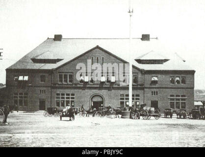 . English : New London Union Station peu après la construction. Cette image remonte à entre 1887 et 1896 (construction) (placement de monument aux soldats et marins). Entre 1887 et 1896 1094 New London Union Station après la construction Banque D'Images