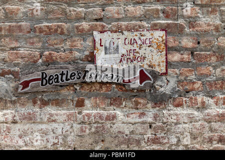 Panneau marquant le chemin de l'Ashram des Beatles Banque D'Images