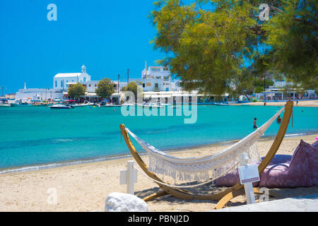 Traditionnel pittoresque village de pêcheurs de Pollonia à Milos island, Cyclades, en Grèce. Banque D'Images